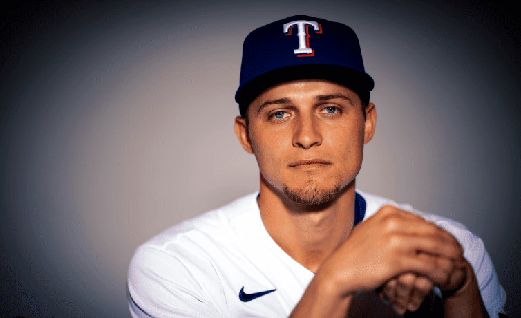 追逐偶像成為棒球手的季後賽戰神：柯瑞·席格（Corey Seager）