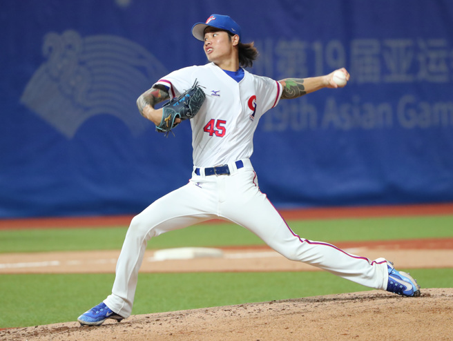 MLB／林昱珉三振去年新人王卡洛爾！ 響尾蛇多位明星也「遭殃」