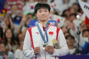 巴黎奧運/剛奪女單銀牌立馬宣布退出中國隊!何冰嬌未來只打國內賽