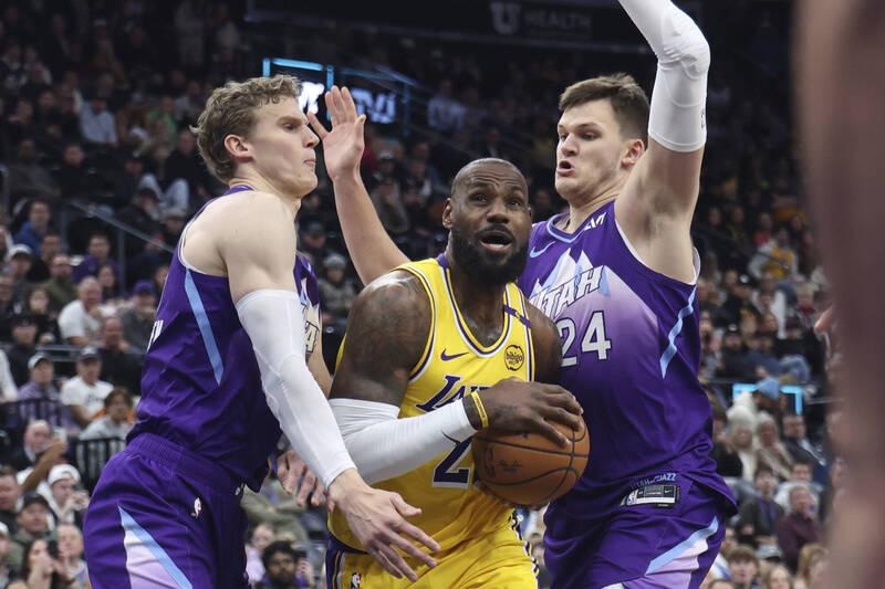 NBA/湖人慘敗爵士終止6連勝 詹姆斯、東契奇合體得34分