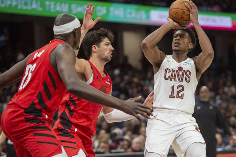 NBA／勝率超過8成！騎士逆轉拓荒者收10連勝 成首支50勝球隊