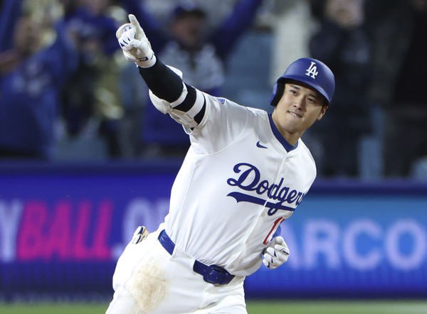 MLB／大谷翔平率道奇炸裂華府！本季第4轟見完川普就出爐