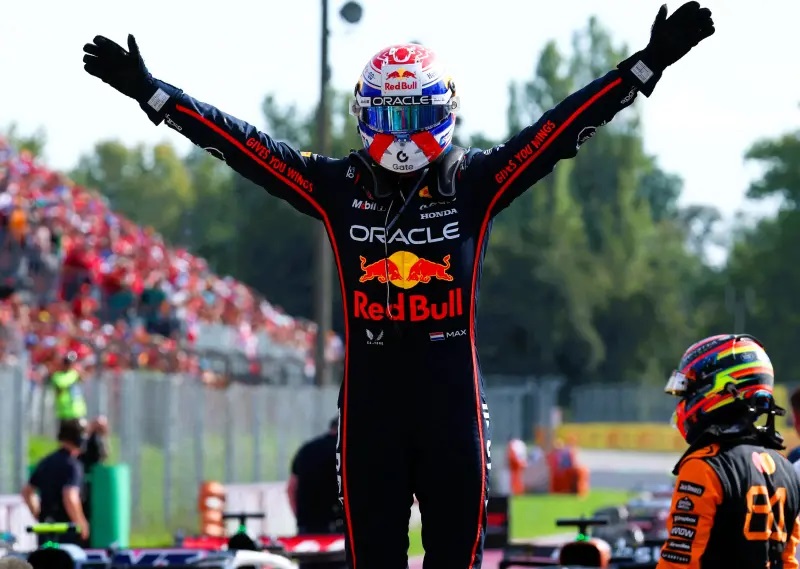 F1/Max Verstappen吃瓜麥拉倫內戰 刷新單圈最速紀錄!