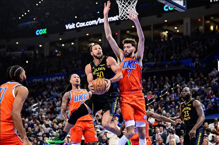 NBA/勇士慘遭雷霆痛宰!柯瑞復出僅得11分吞生涯首惡犯 格林、巴特勒重砲批球隊失去求勝心