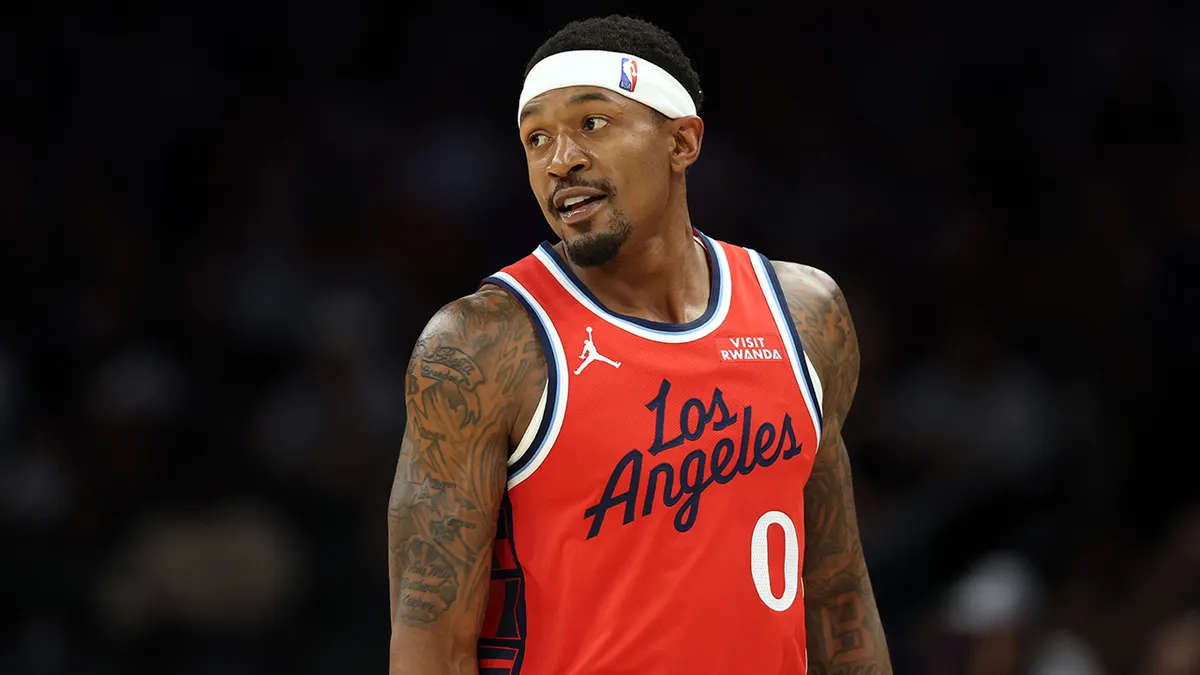 NBA/最新傷病與交易傳聞總整理!達拉斯動盪、戴維斯與厄文傳交易 柯瑞46分逆轉、Beal報銷、馬刺雙星締歷史紀錄