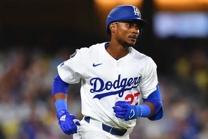 MLB／盜壘王換新東家！馬林魚出手交易魯伊茲 道奇押注 18 歲古巴新秀