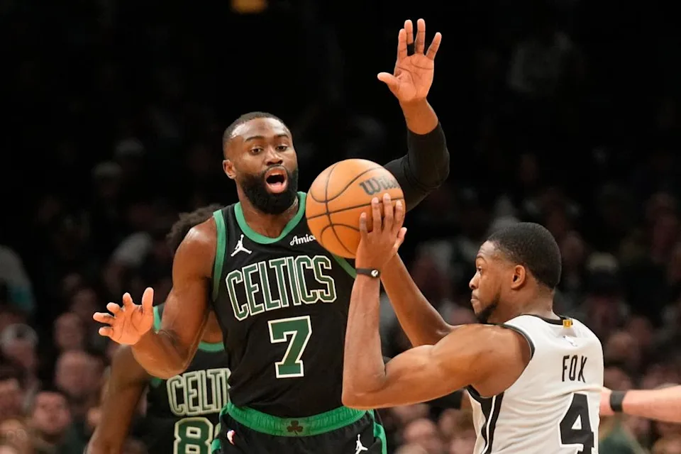 NBA／「想罰就罰！」布朗公開嗆裁判 NBA立刻開鍘重罰！