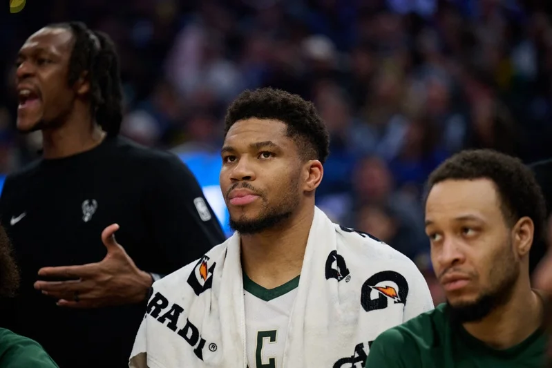 NBA／交易流言止血關鍵！字母哥宣示續留密城 公鹿重建方向明朗