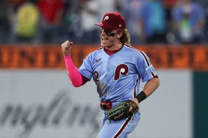 MLB／巨人外野防線全面升級！6.5億簽下金手套貝德 李政厚守位恐調整