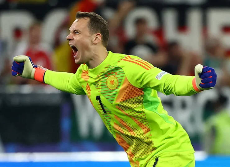 Manuel Neuer（曼努埃爾·諾伊爾）與德國隊的最後防線